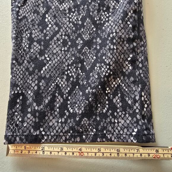 Isaac Mizrahi Live Pull On Pants Women's 24WT Black Gray Pattern Stretch - Picture 16 of 16